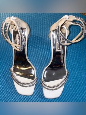 Rhinestone & Ivory Heels Size 7.5 Silver Open Toe Block Heel